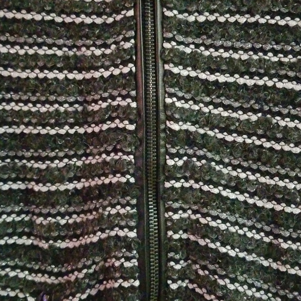 LOFT Jacket - Picture 3 of 5